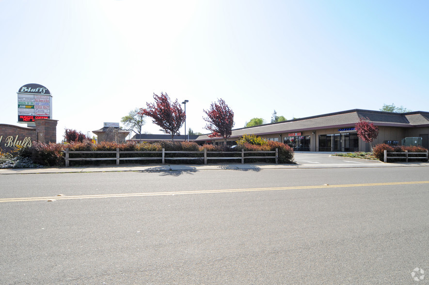 14055 E Highway 88, Lockeford, CA for lease - Building Photo - Image 1 of 5