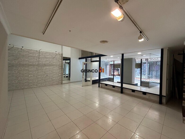 Retail in Xàtiva, Valencia for lease - Building Photo - Image 3 of 9