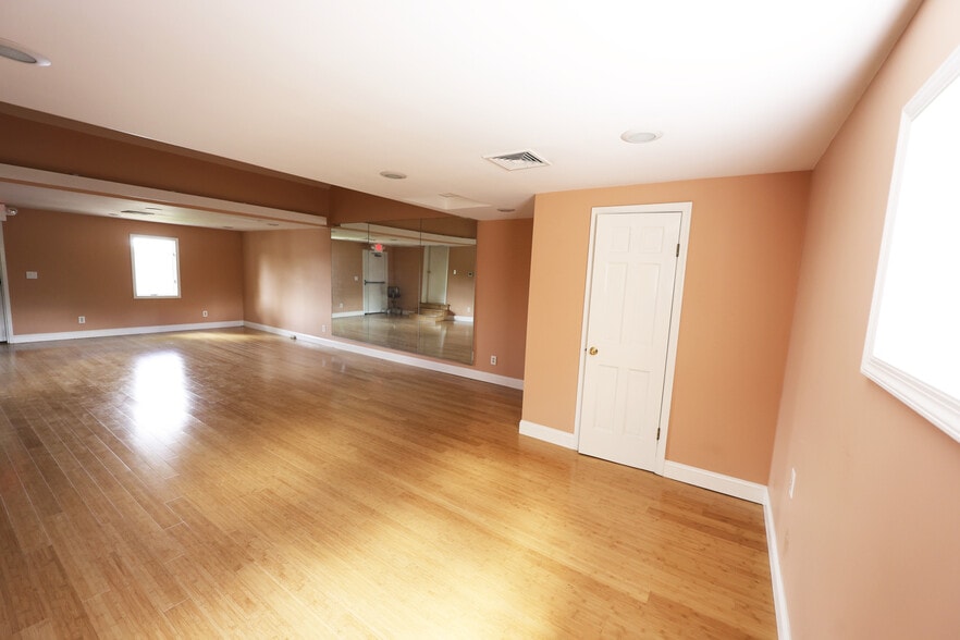 812 State Road 206, Princeton, NJ for lease - Building Photo - Image 3 of 8