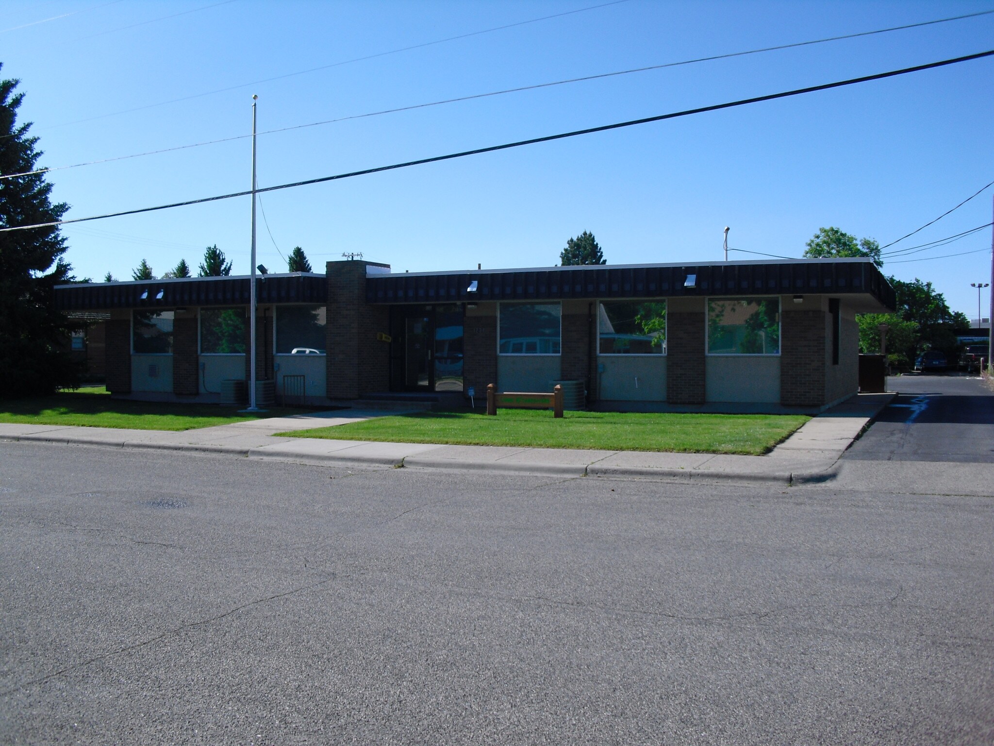 1234 Avenue C, Billings, MT for sale Primary Photo- Image 1 of 1