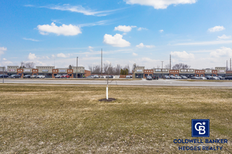 600 Blairs Ferry Rd NE, Cedar Rapids, IA for lease Building Photo- Image 2 of 14