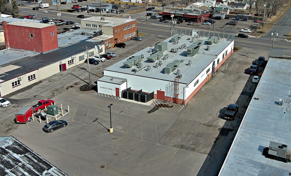 1516 Military Rd, Buffalo, NY for sale - Building Photo - Image 3 of 33