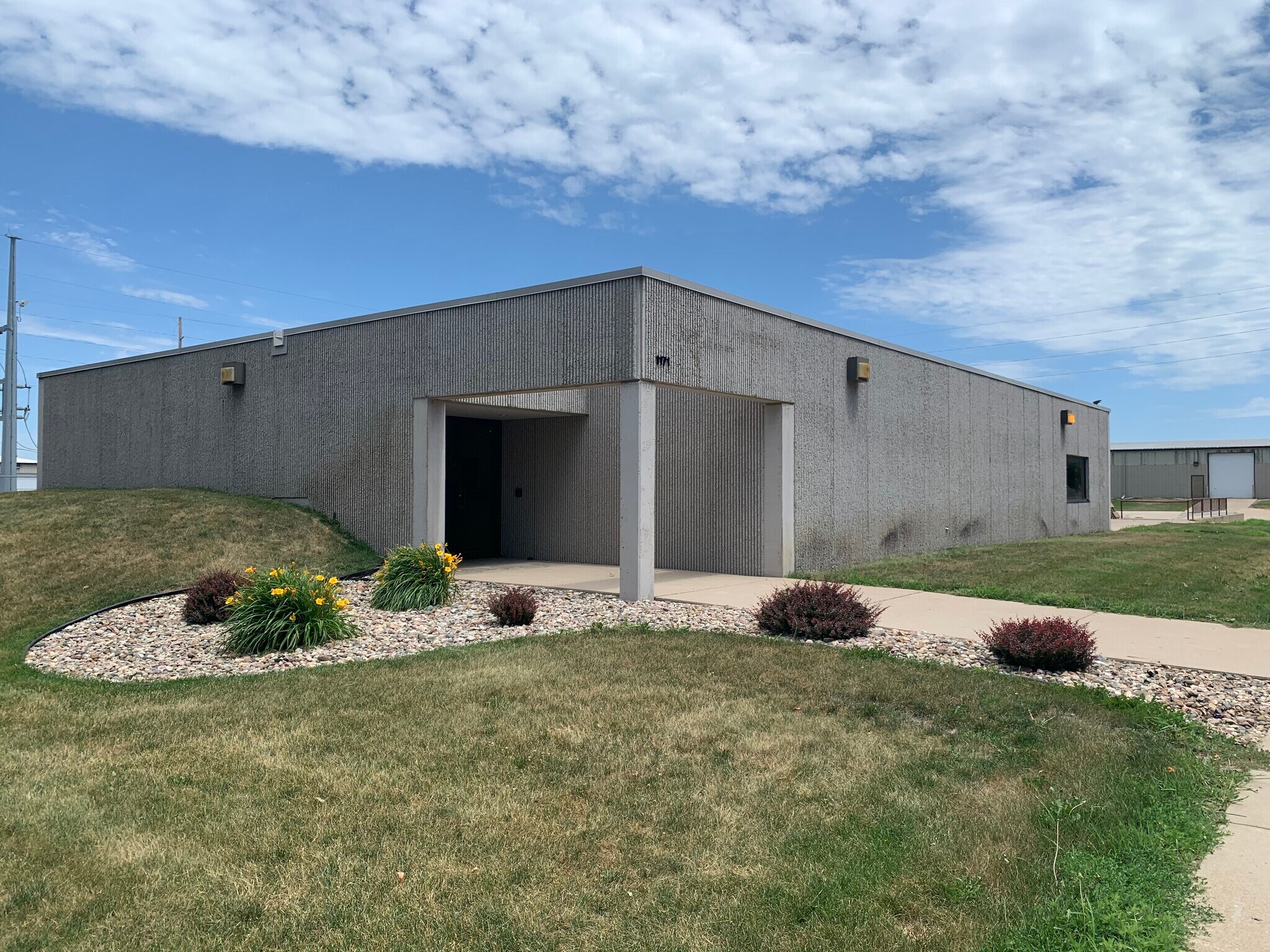 1171 Prospect St SW, Le Mars, IA for sale Building Photo- Image 1 of 1