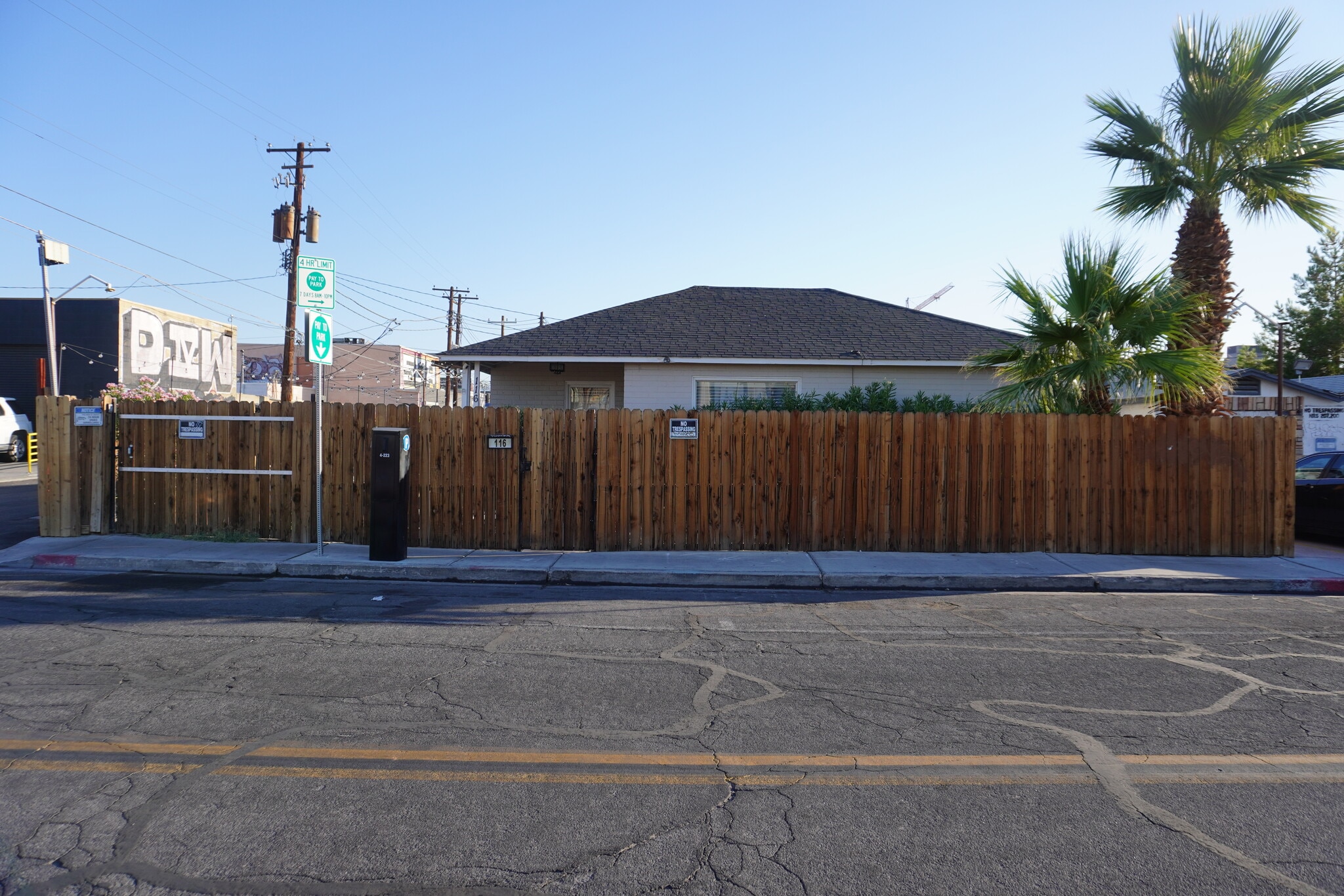 116 E Utah Ave, Las Vegas, NV for lease Building Photo- Image 1 of 2