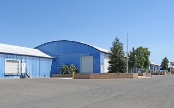1725-1731 W 16th St, Merced, CA for lease Building Photo- Image 2 of 2
