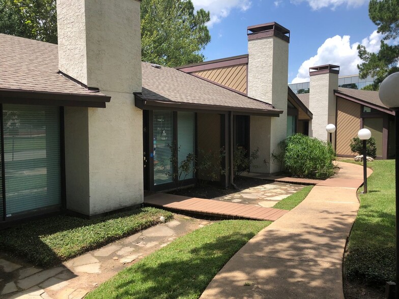 14339 Torrey Chase Blvd, Houston, TX for sale - Building Photo - Image 2 of 21