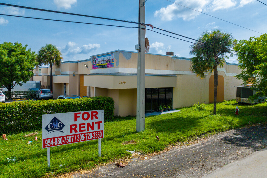 Hialeah Pointe - Warehouse