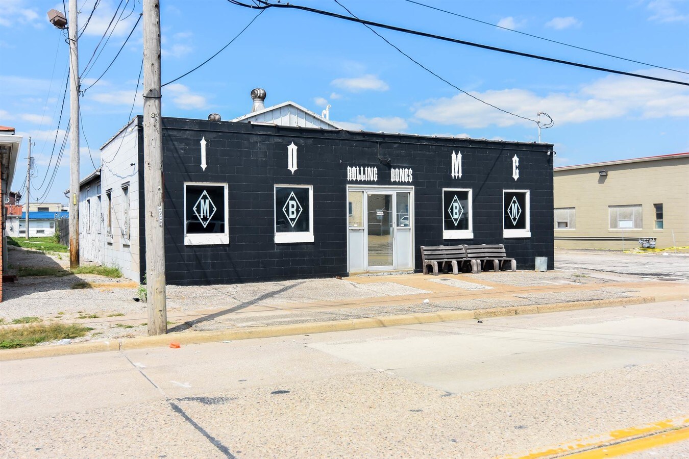 1270 Maxwell Ave, Evansville, IN 47711