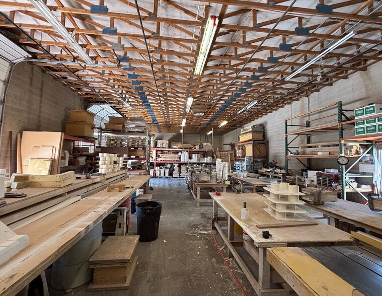 1107-1119 W Ranch Rd, Tempe, AZ for lease - Interior Photo - Image 3 of 7