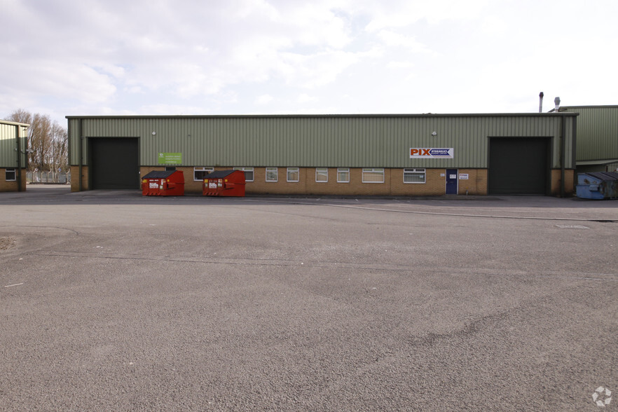 Cardiff Rd, Barry for lease - Primary Photo - Image 1 of 4