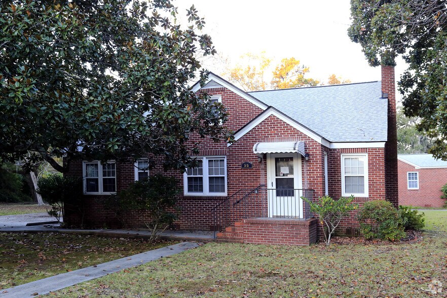 545 Parkwood Estates Dr, Charleston, SC for sale - Primary Photo - Image 1 of 16