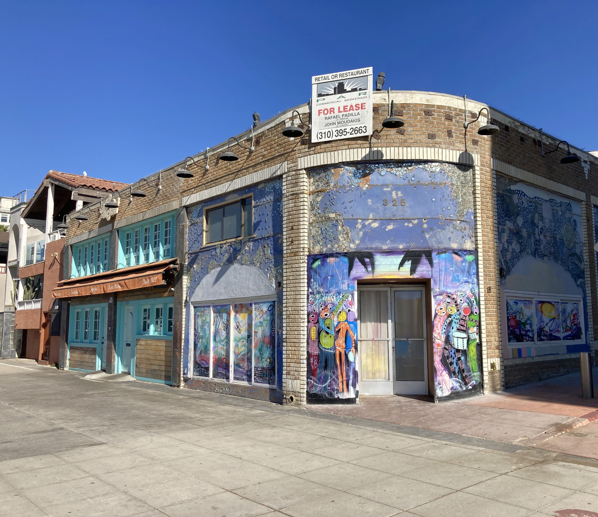 321-325 Ocean Front Walk, Venice, CA for lease Building Photo- Image 1 of 5