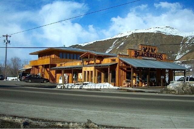 900 E Methow Valley Hwy, Twisp, WA for sale - Building Photo - Image 3 of 21