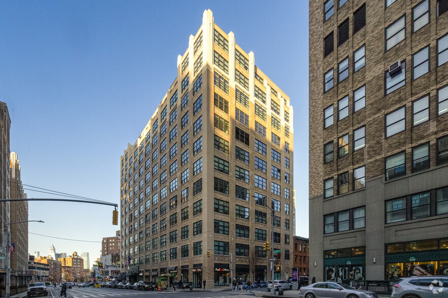 200 Varick St, New York, NY for lease - Building Photo - Image 1 of 7