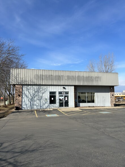 815 N Main St, Oregon, WI for lease - Primary Photo - Image 1 of 15