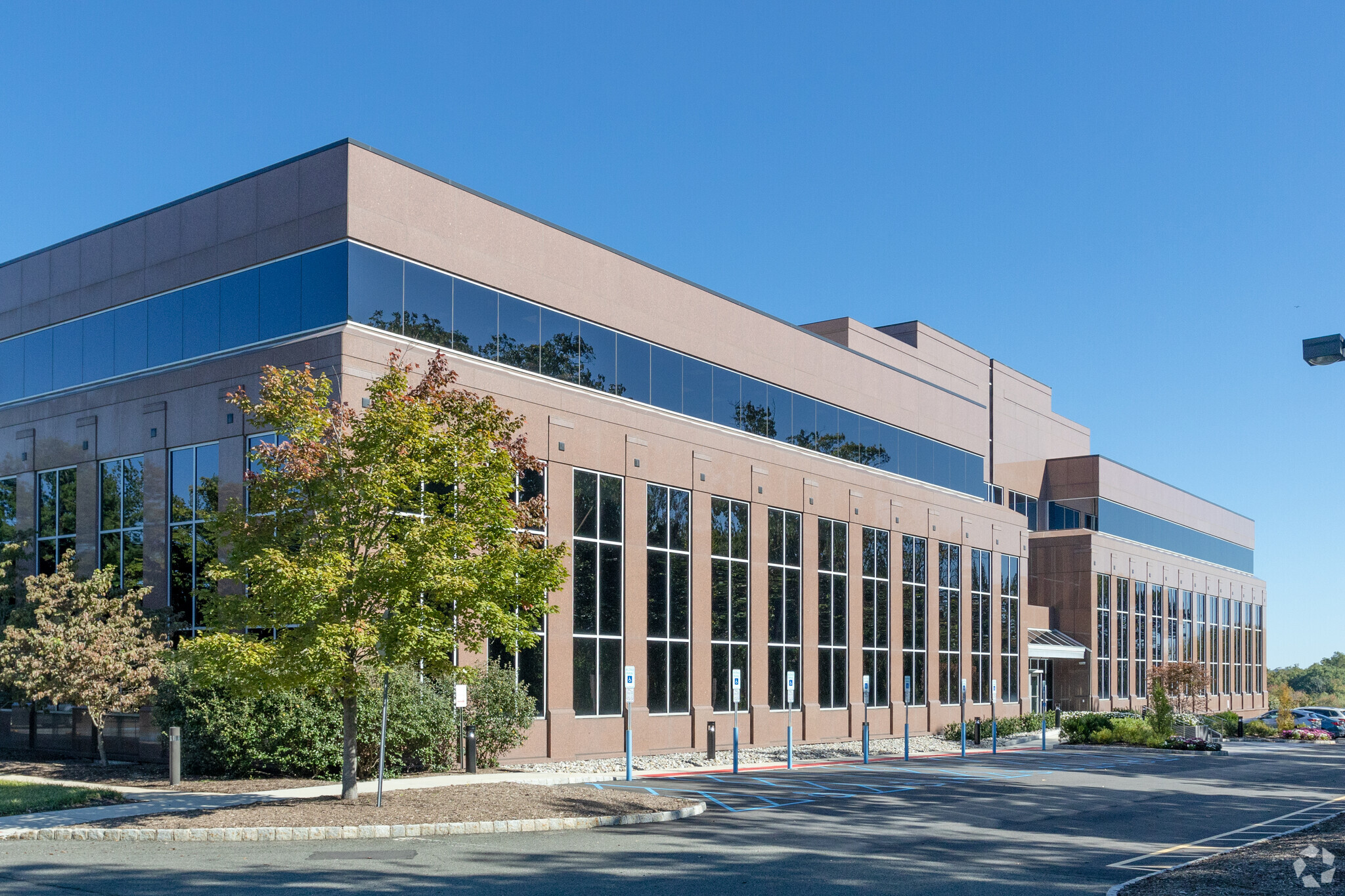 3 Mountainview Rd, Warren, NJ for sale Primary Photo- Image 1 of 1