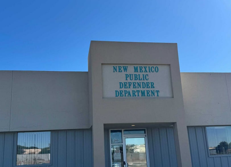 300 Gossett Dr, Aztec, NM for sale - Primary Photo - Image 1 of 5