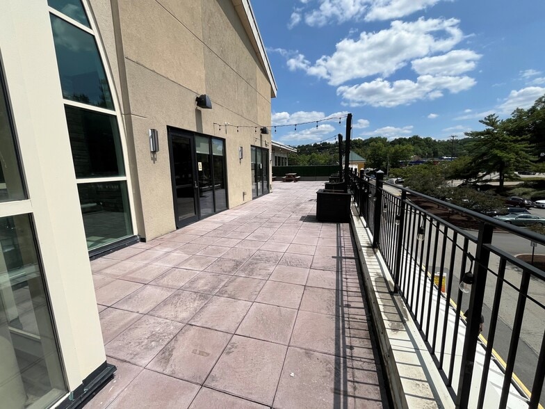 1500- Washington Rd, Pittsburgh, PA for lease - Building Photo - Image 3 of 20