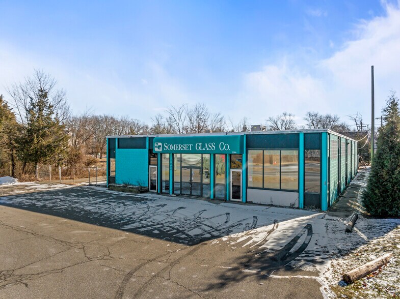 2086 US Highway 130, North Brunswick, NJ for lease - Building Photo - Image 3 of 21