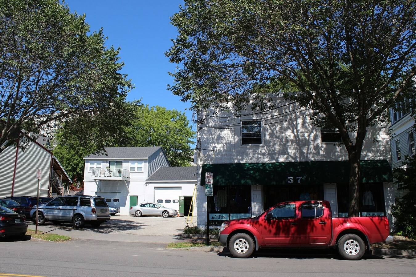 View Photo