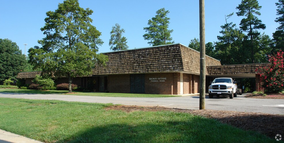 Brown Wynne Funeral Home Millbrook - Homemade Ftempo