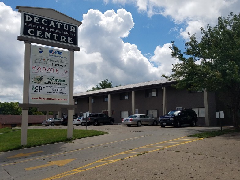 151 E Decatur St, Decatur, IL for sale - Primary Photo - Image 1 of 1