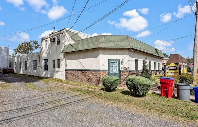 2271 E Farragut Ave, Bristol, PA for sale - Building Photo - Image 2 of 12