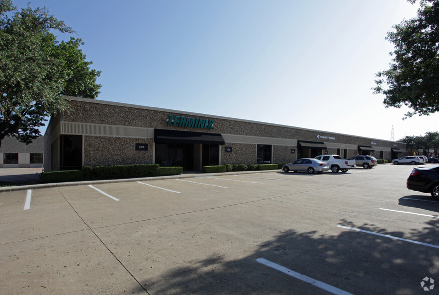 4601 Langland Rd, Farmers Branch, TX for lease - Building Photo - Image 2 of 5