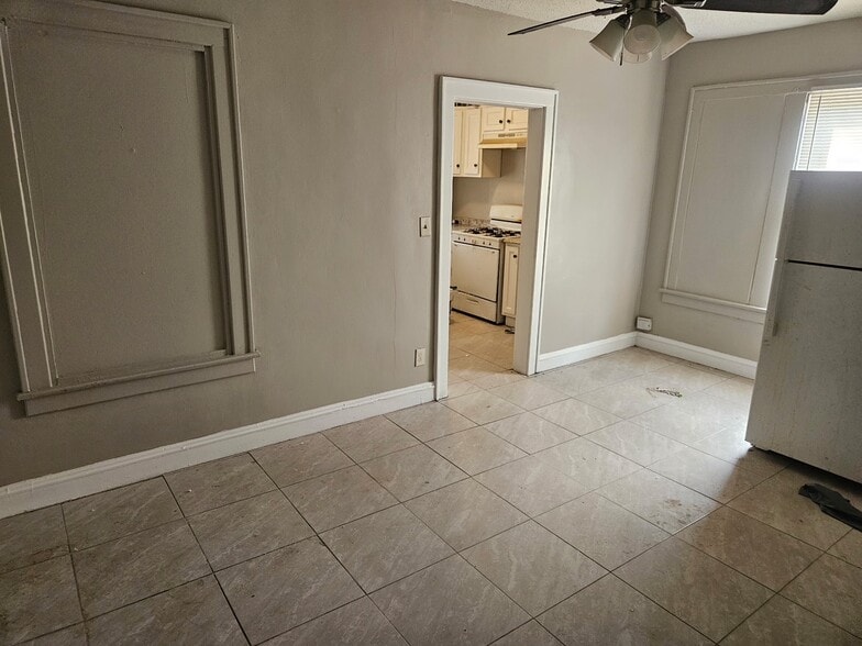 1038 Lockbourne Rd, Columbus, OH for sale - Building Photo - Image 3 of 15