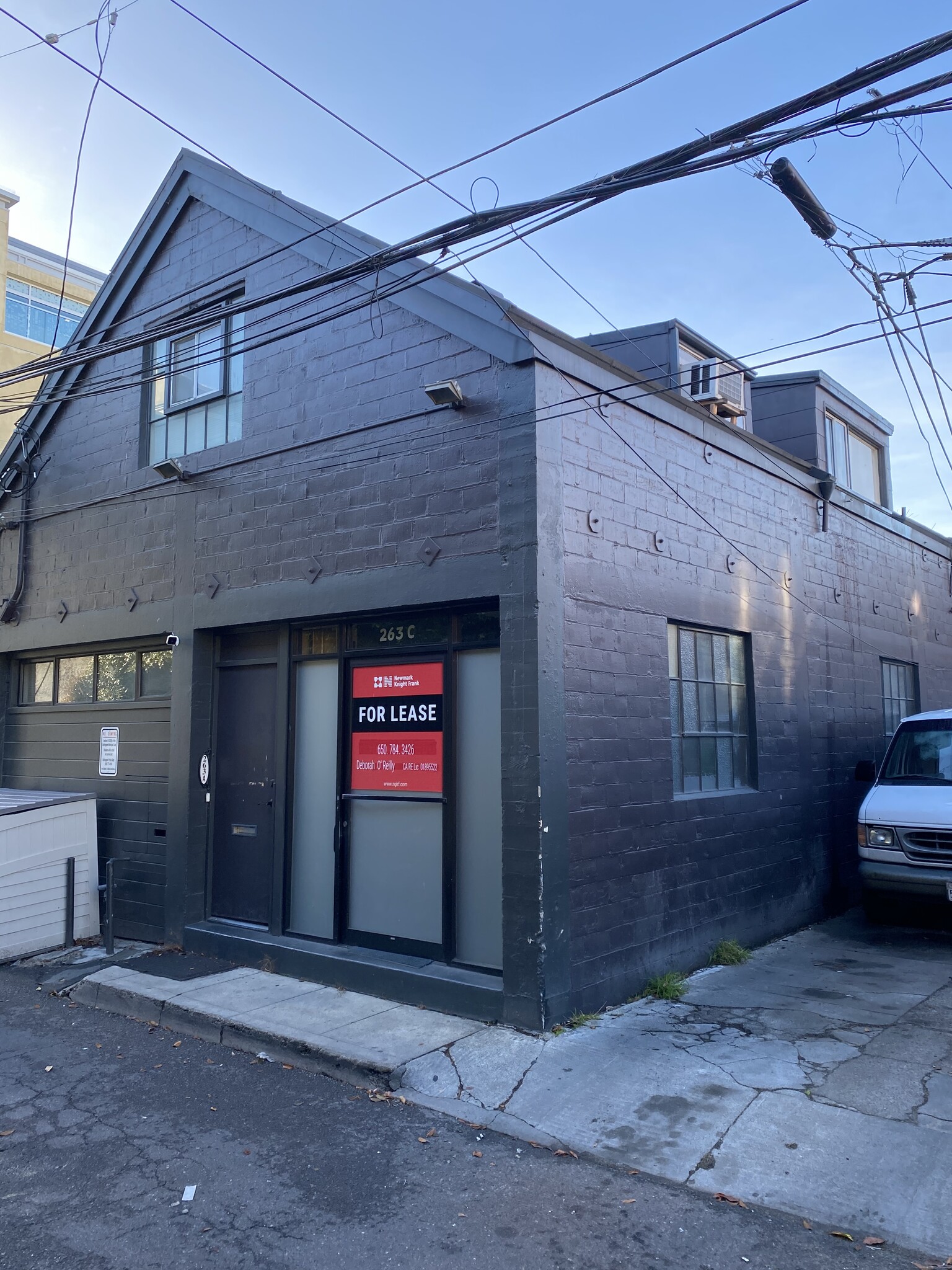 263 Hatch Ln, Burlingame, CA for lease Primary Photo- Image 1 of 10