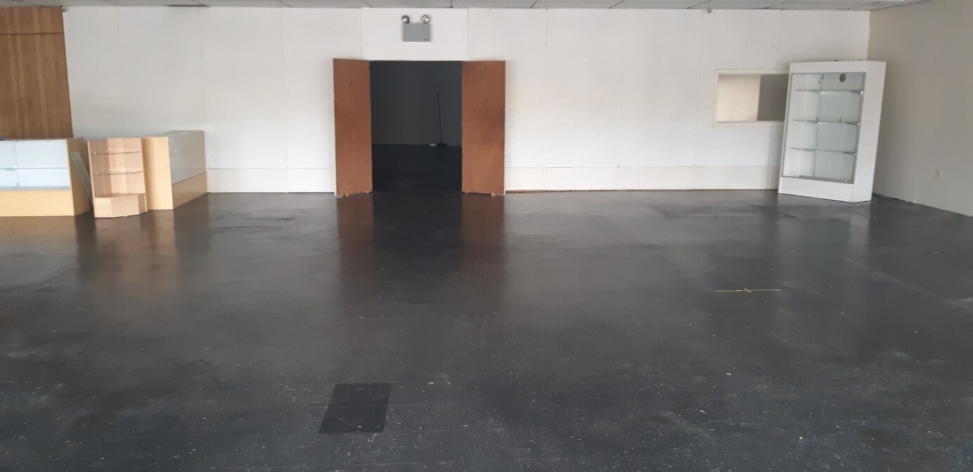 327 & 323 John C Calhoun Dr, Orangeburg, SC for sale Building Photo- Image 1 of 13