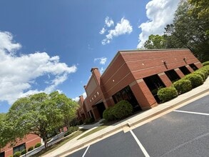 9010-9180 Peridot Pky, Stockbridge, GA for lease Building Photo- Image 2 of 13