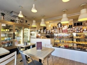 Retail in Alcorcón, Madrid for lease Interior Photo- Image 2 of 4