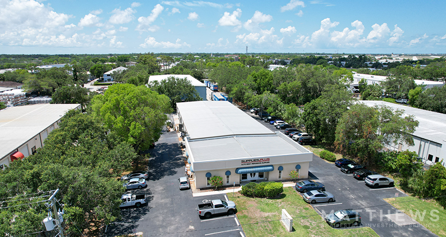 3884 Progress Ave, Naples, FL for lease - Building Photo - Image 3 of 4