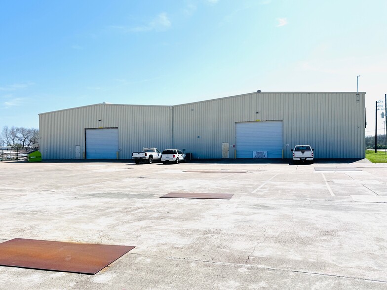 2801 Sens Rd, La Porte, TX for lease - Building Photo - Image 1 of 6