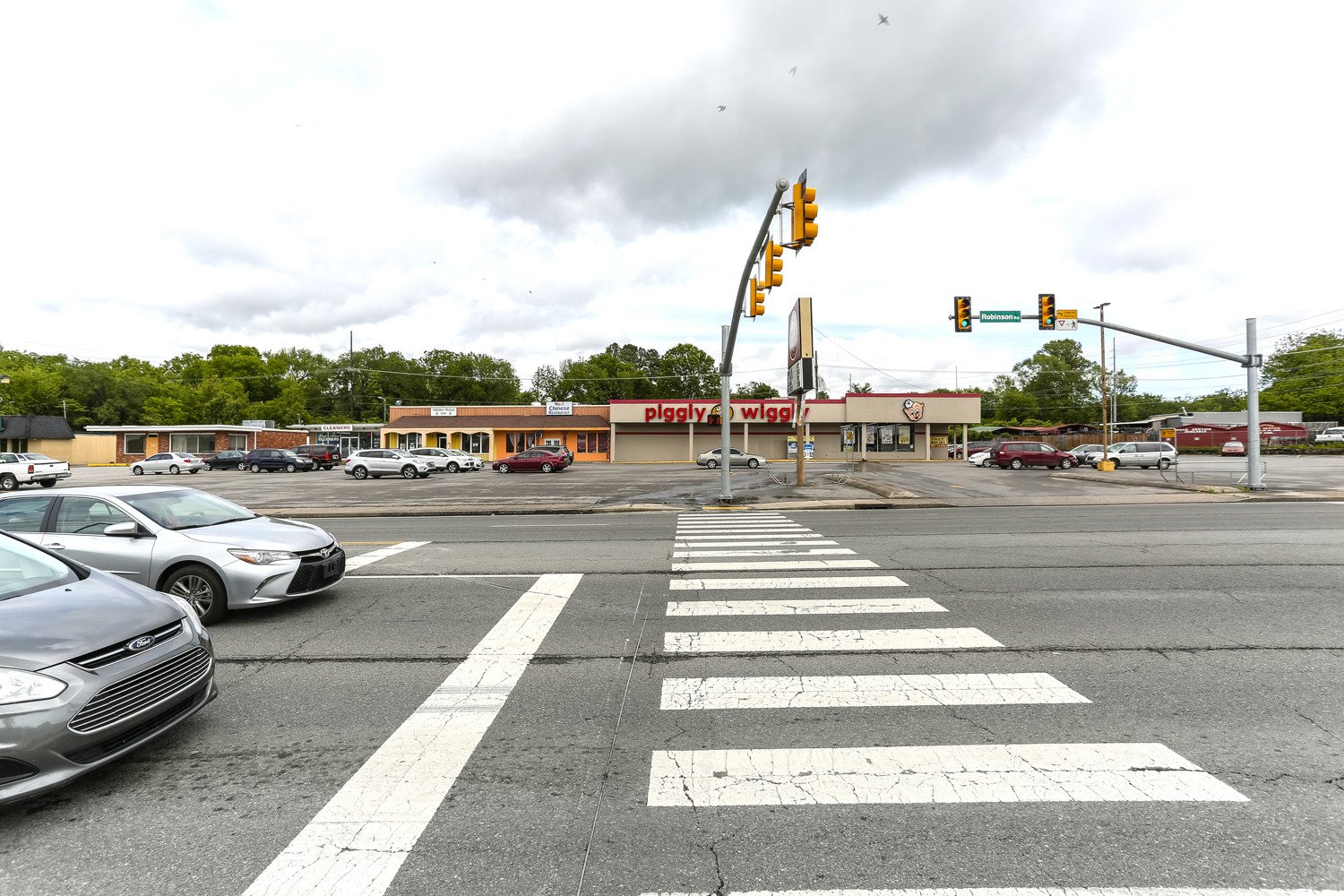 1431-1439 Robinson Rd, Old Hickory, TN for sale Building Photo- Image 1 of 1