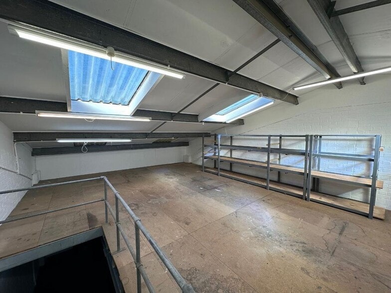 Eckersley Rd, Chelmsford for lease - Interior Photo - Image 3 of 15