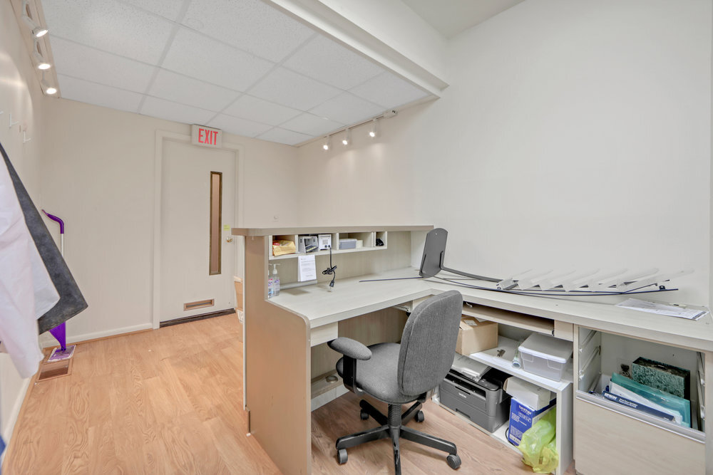 250 Kinderkamack Rd, Westwood, NJ for lease Interior Photo- Image 1 of 7