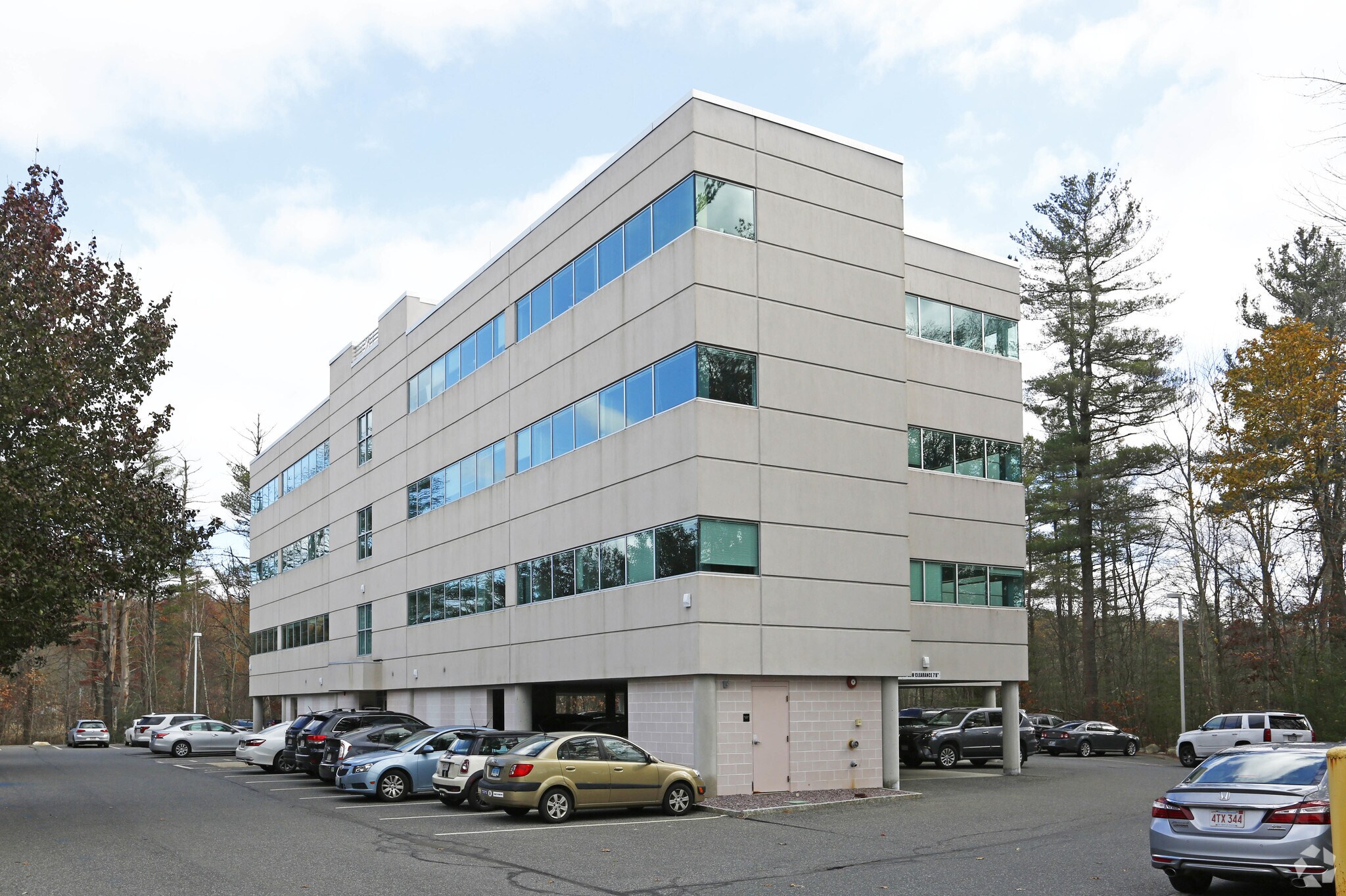 239 South St, Hopkinton, MA for sale Primary Photo- Image 1 of 1