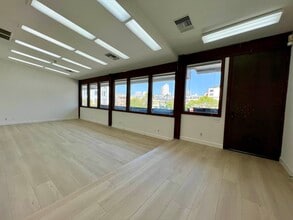 2025-2095 Van Ness Ave, San Francisco, CA for lease Interior Photo- Image 2 of 8