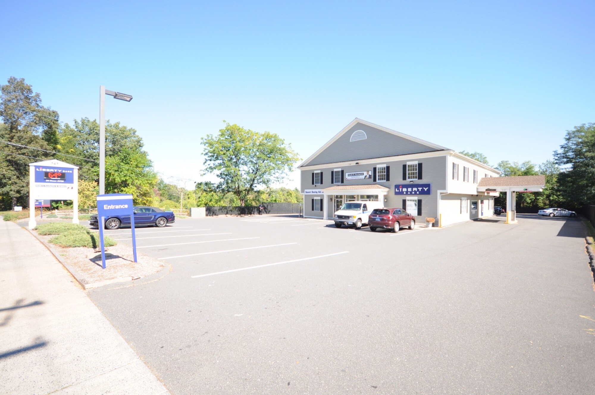 747 Farmington Ave, New Britain, CT for sale Building Photo- Image 1 of 1