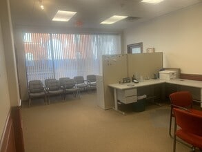 21 Main St, Rochester, NH for lease Building Photo- Image 2 of 38