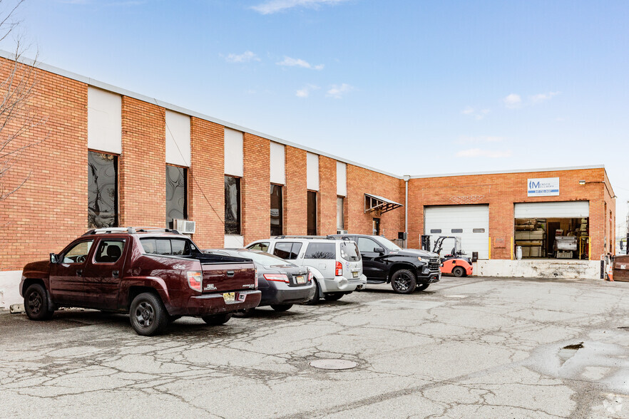 170 Wesley St, South Hackensack, NJ for sale - Building Photo - Image 3 of 6