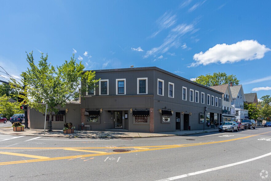 13 Commonwealth Ave, West Concord, MA for sale - Primary Photo - Image 1 of 1