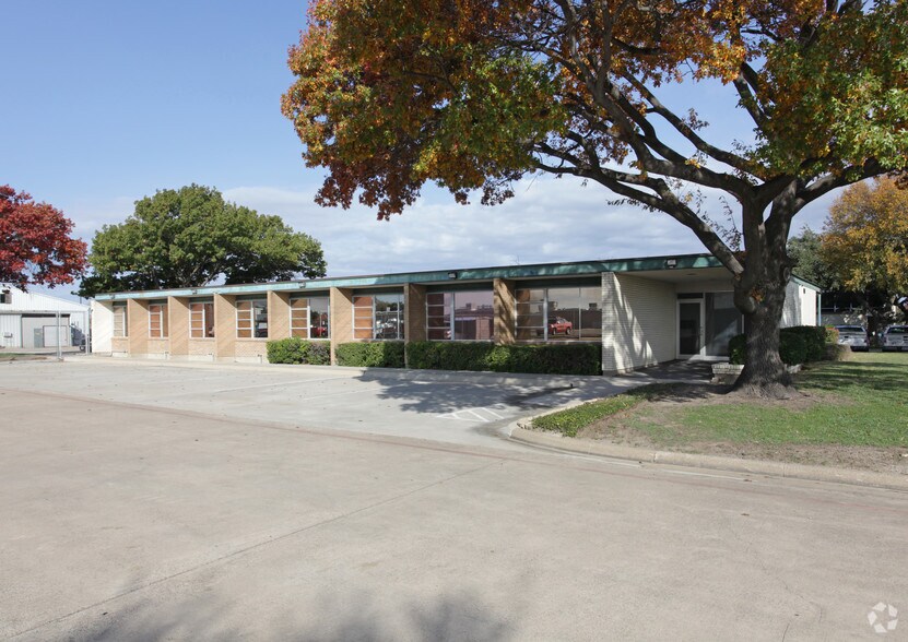 909 N Bowser Rd, Richardson, TX 75081