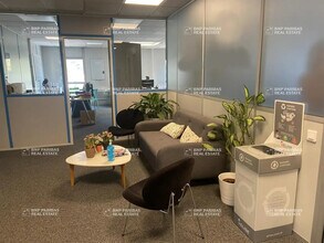 Office in Meylan for lease Building Photo- Image 2 of 11