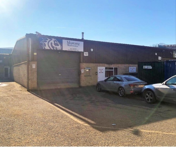 N7-N11 Fraser Rd, Erith for sale Primary Photo- Image 1 of 1