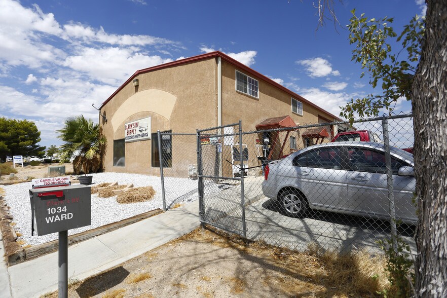 1034 W Ward Ave, Ridgecrest, CA for sale - Primary Photo - Image 1 of 1