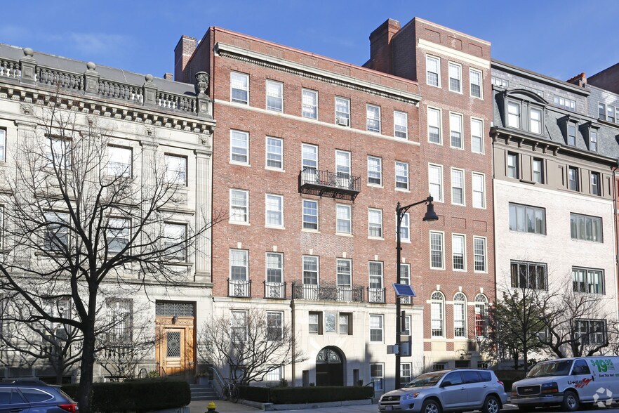 264 Beacon St, Boston, MA for lease - Primary Photo - Image 1 of 9