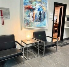6736 Falls Of Neuse Rd, Raleigh, NC for lease Lobby- Image 2 of 4